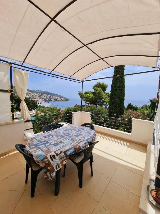 Apartments Silvana Trogir Eksteriør billede