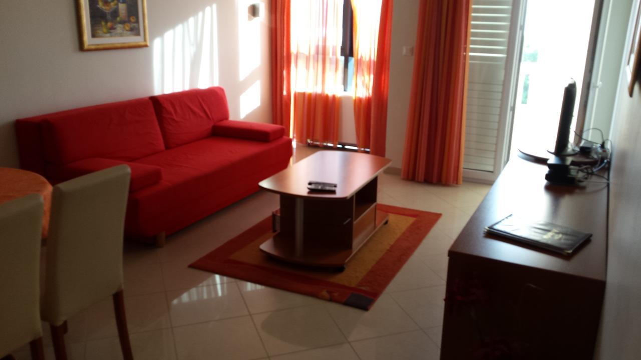 Apartments Silvana Trogir Eksteriør billede